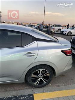 نيسان سنترا